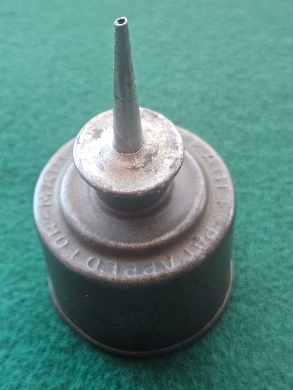Antique mini eagle oil can pat App gunsmith tool made USA